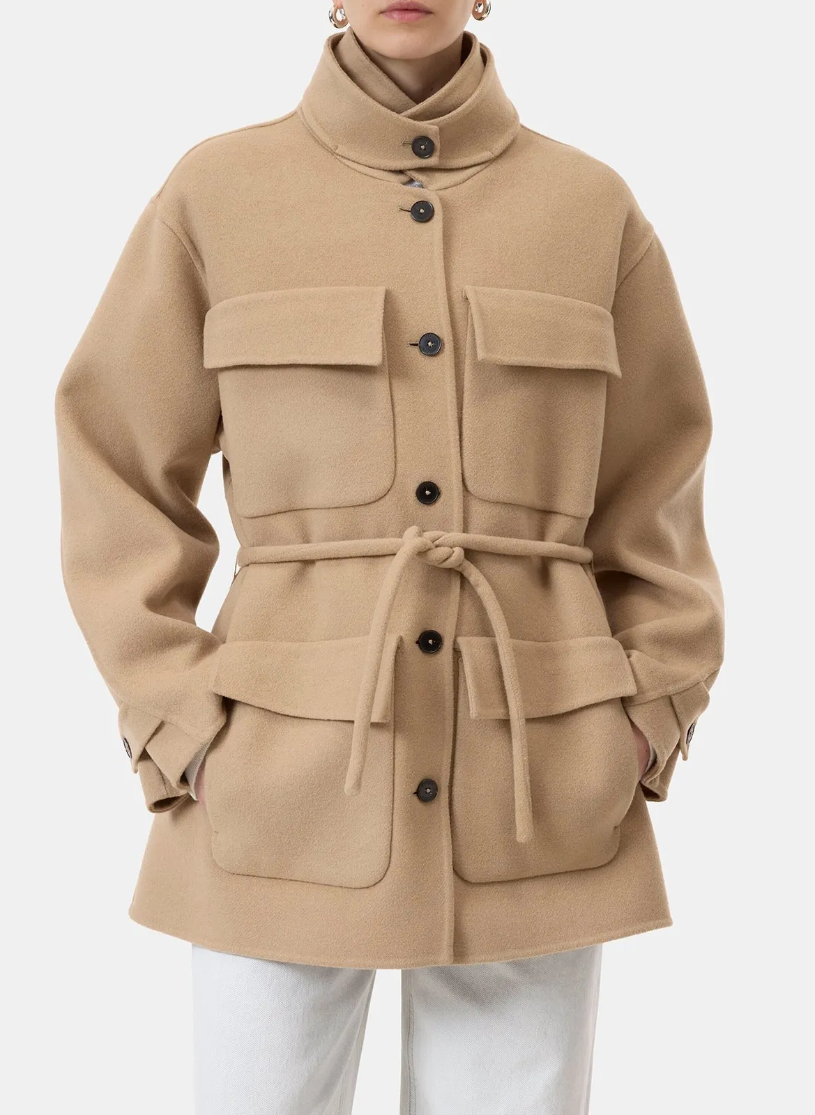 Manteau col montant boutonné en laine mélangée Beige