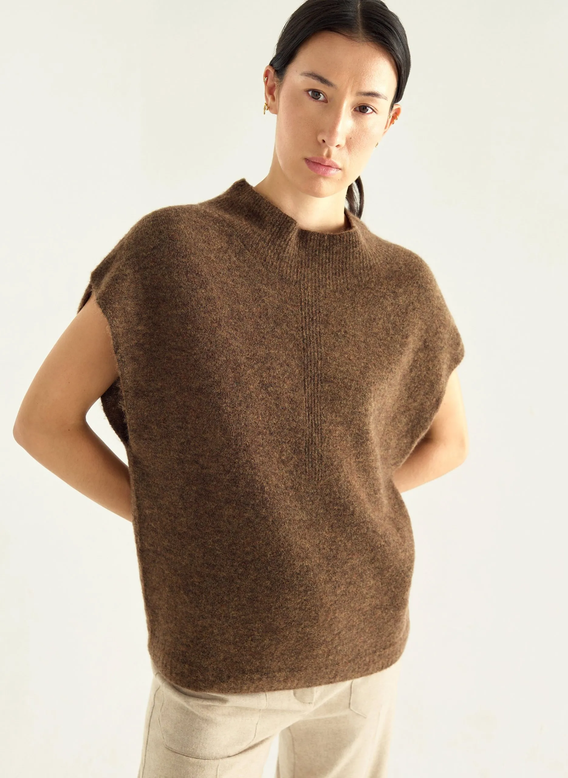 Pull oversize sans manches uni Marron