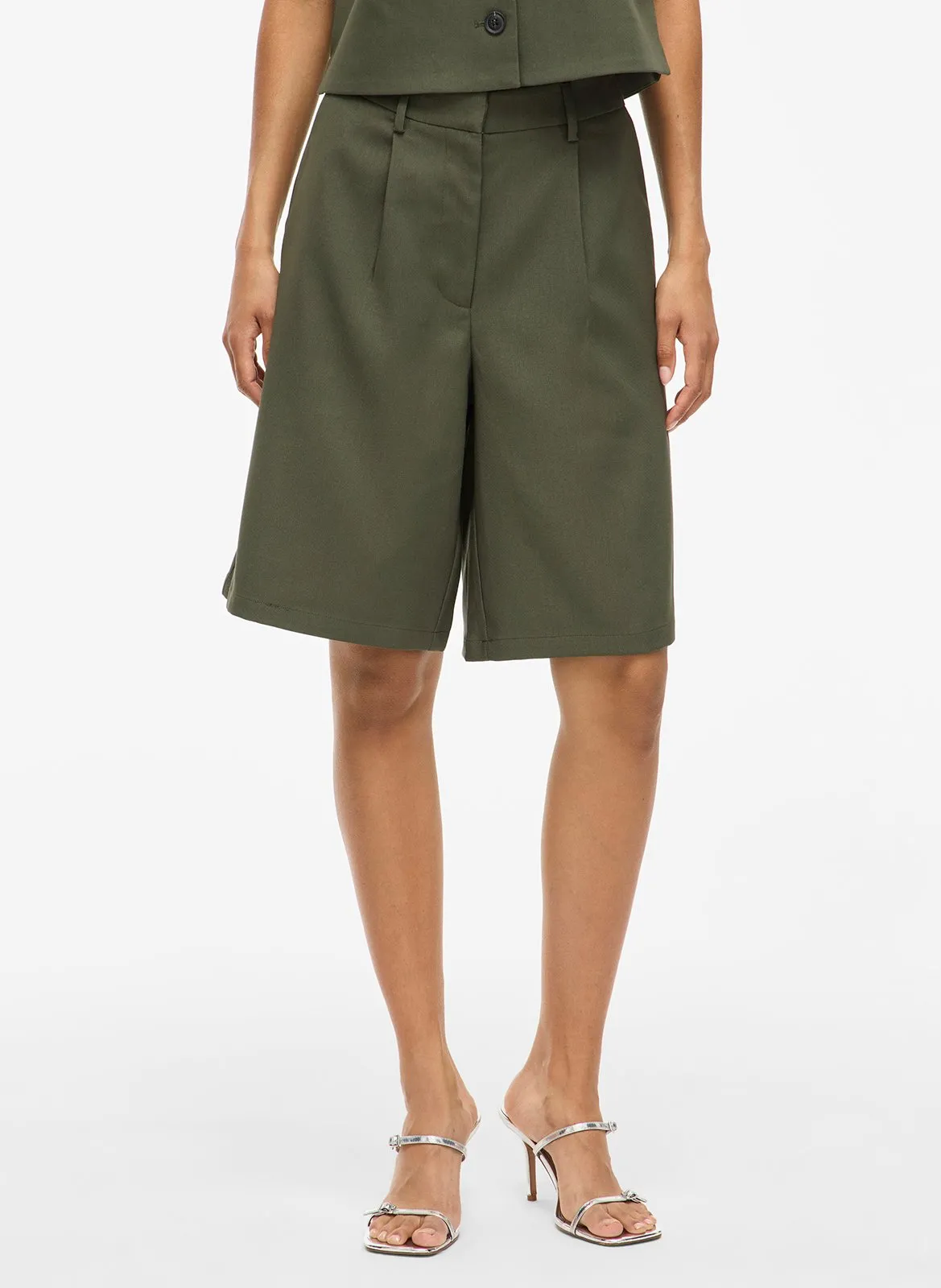 Bermuda droit en fibres recyclées mélangées Vert CULDA