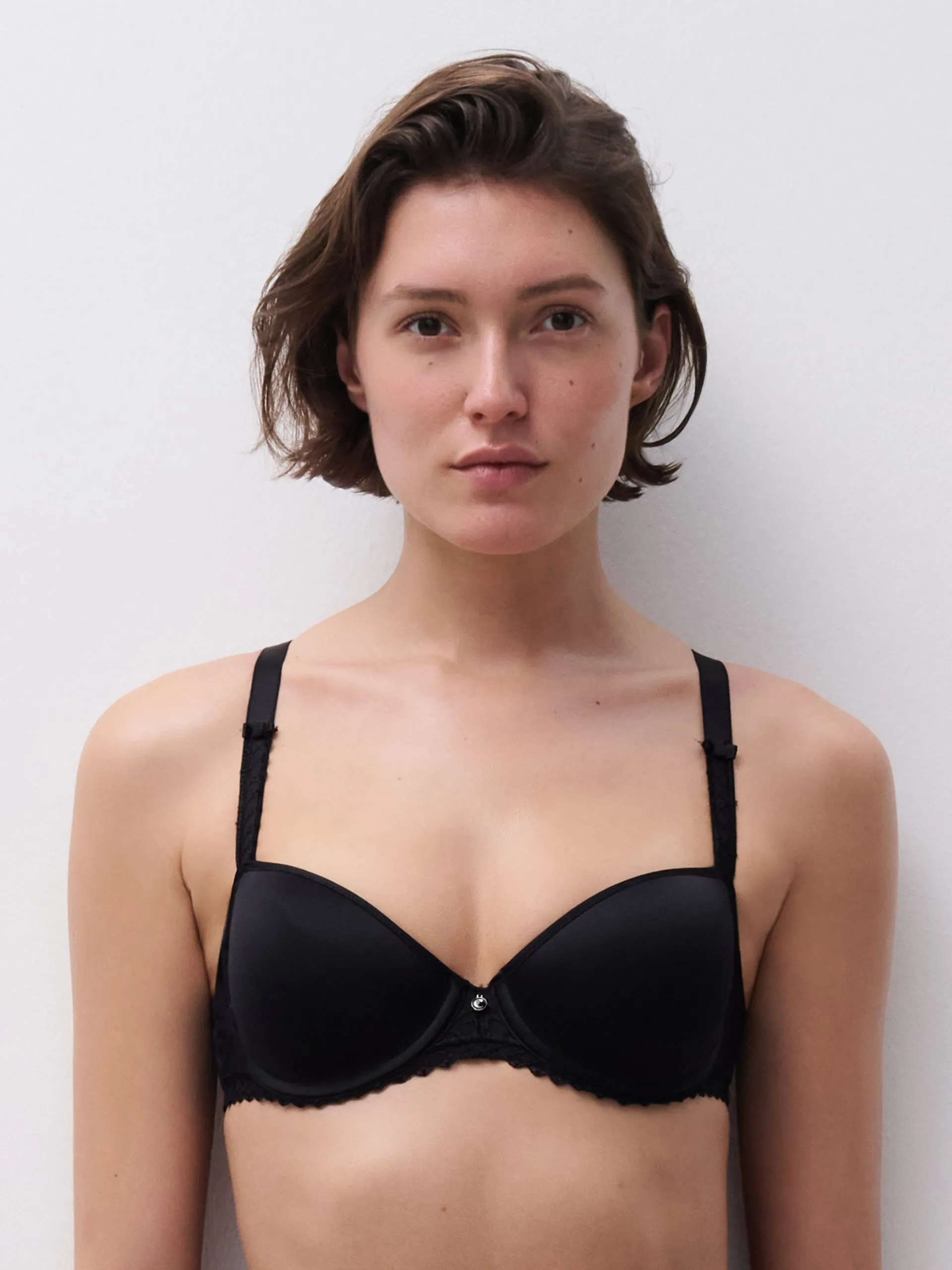 Soutien-gorge corbeille mémoire de forme Noir EVERY CURVE