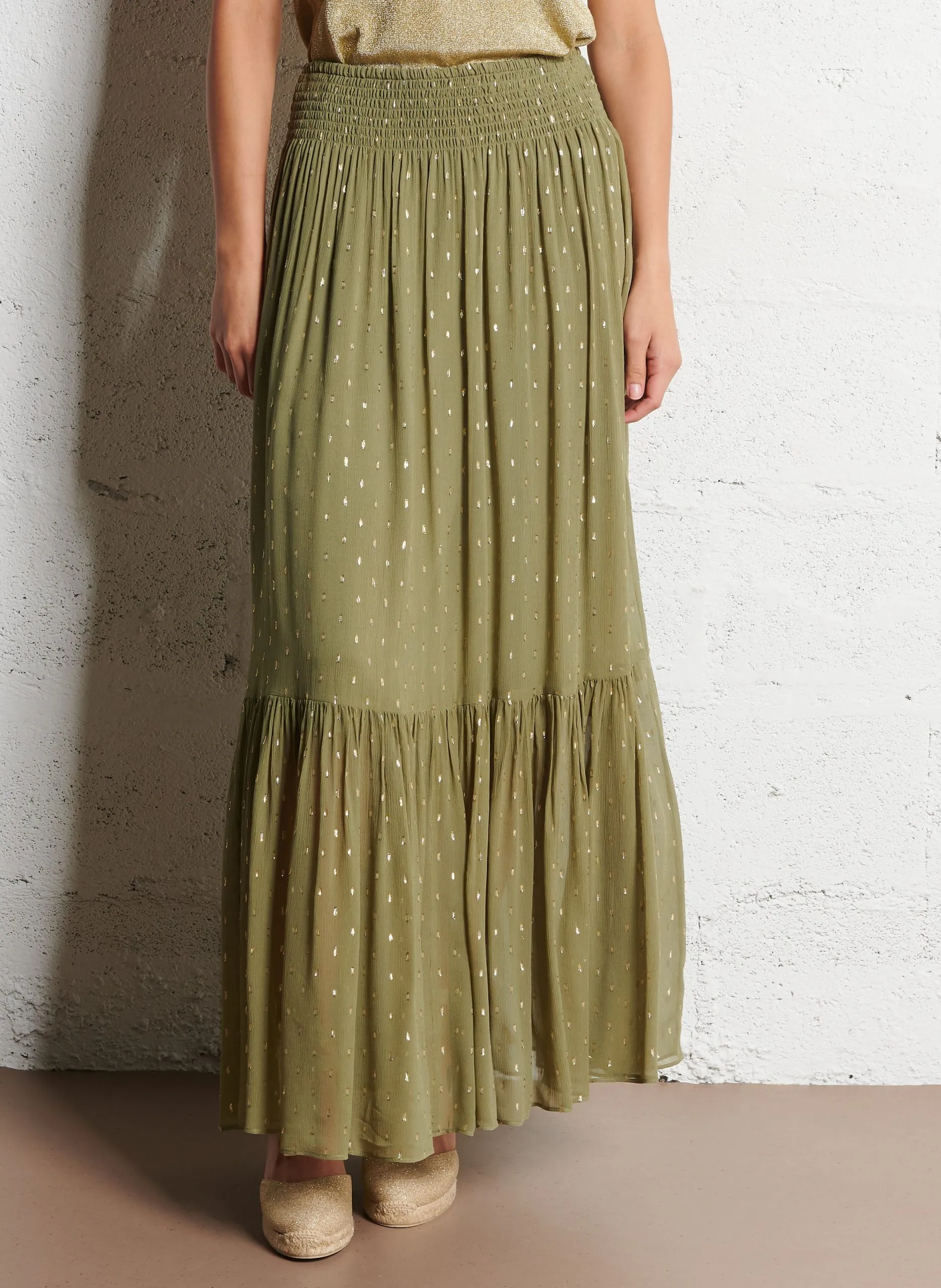 Jupe longue évasée à motifs brillants Kaki MAGDA
