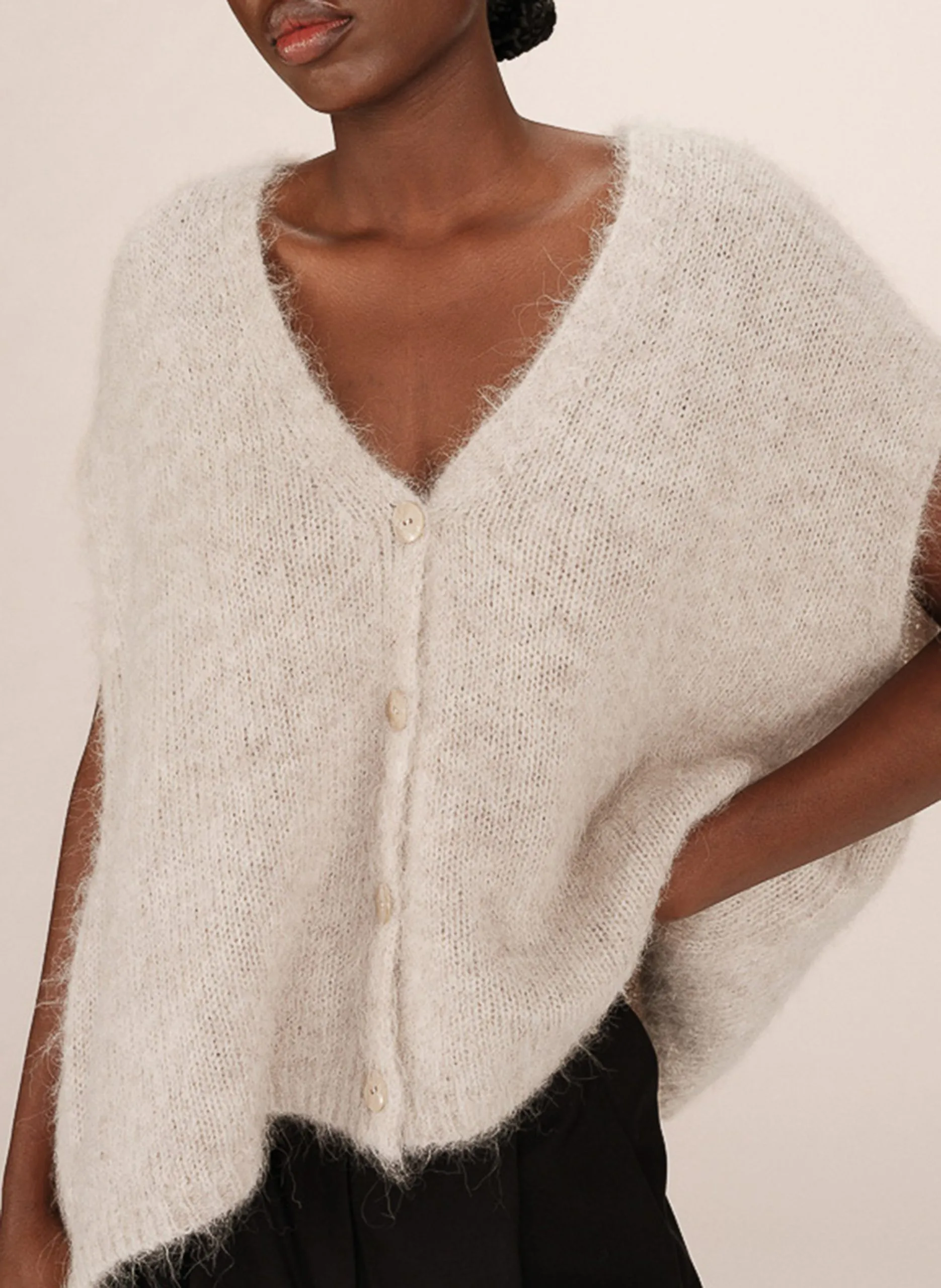 Cardigan oversize col V en maille Beige SAVANT