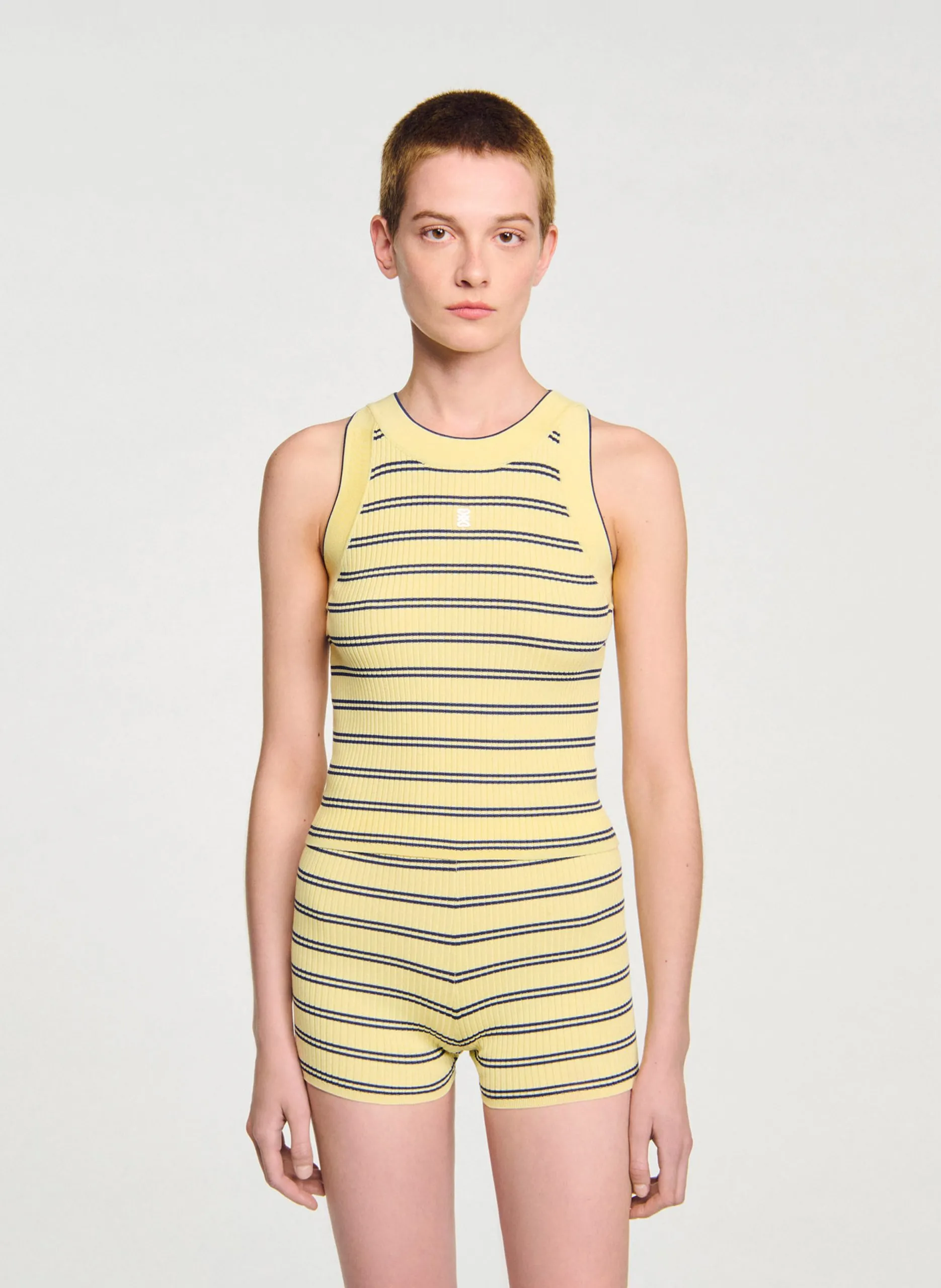 Pull col rond rayé Jaune