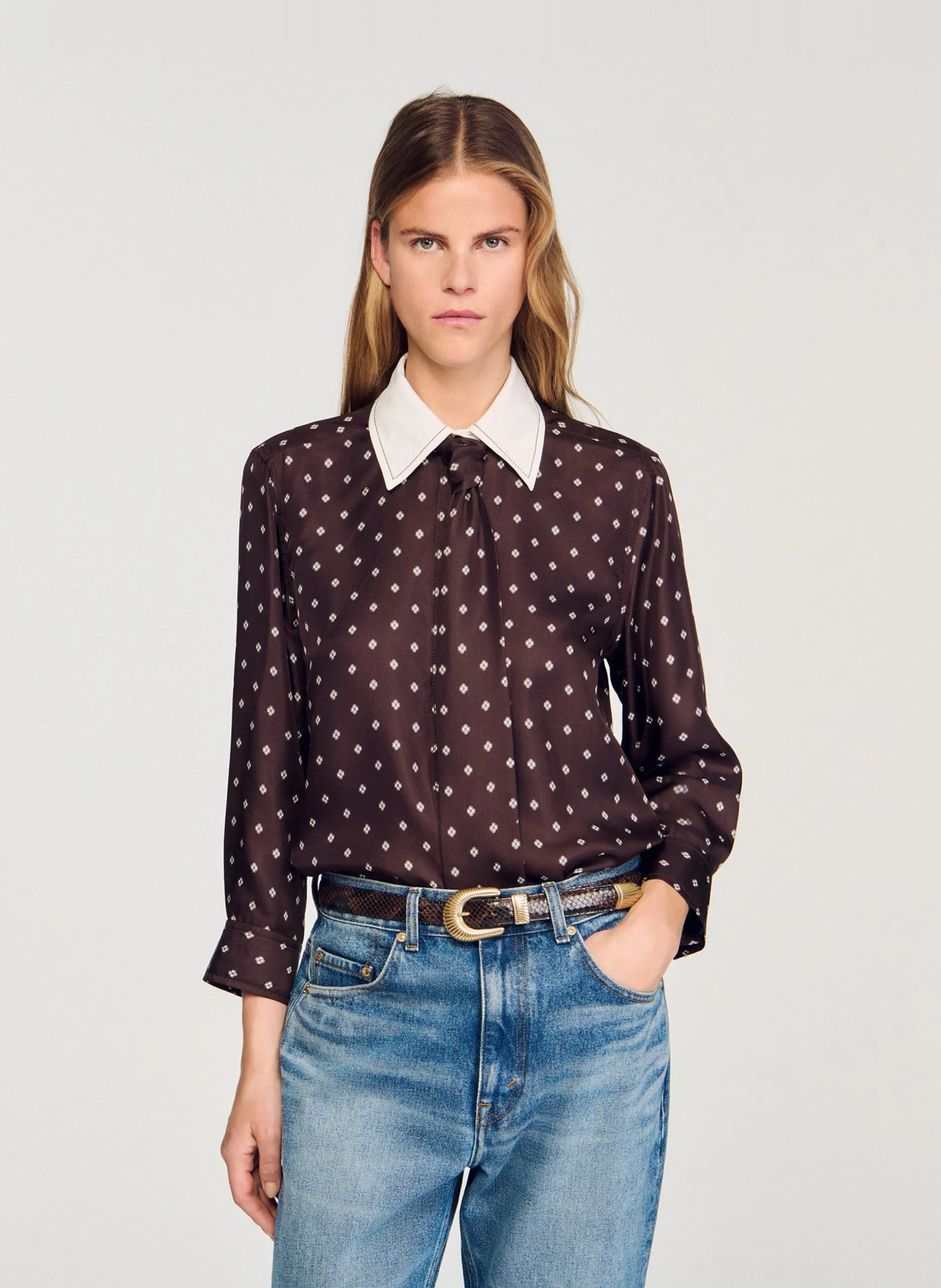 Chemise à pois en soie Marron