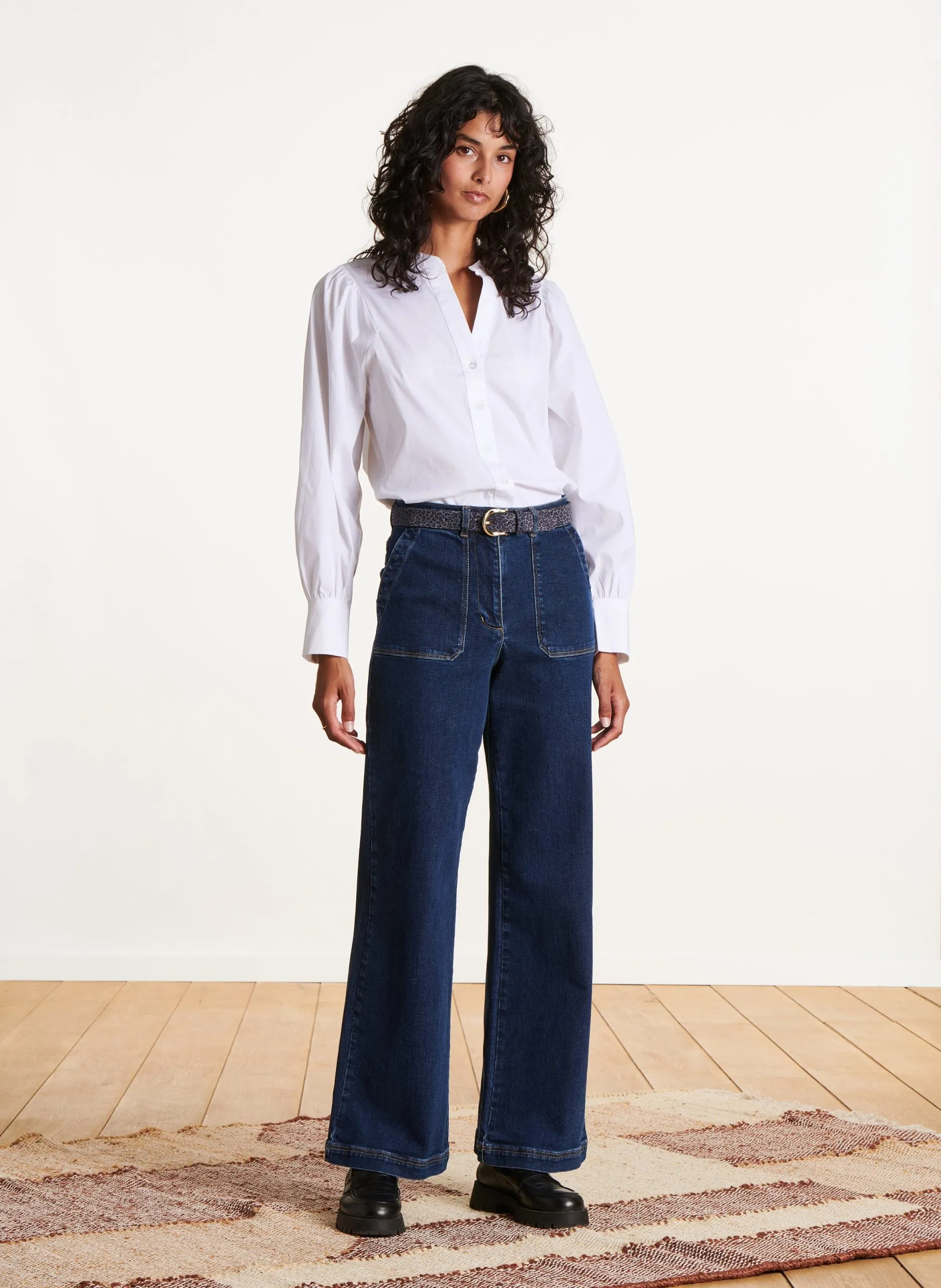 Ceinture à boucle effet léopard en cuir Bleu