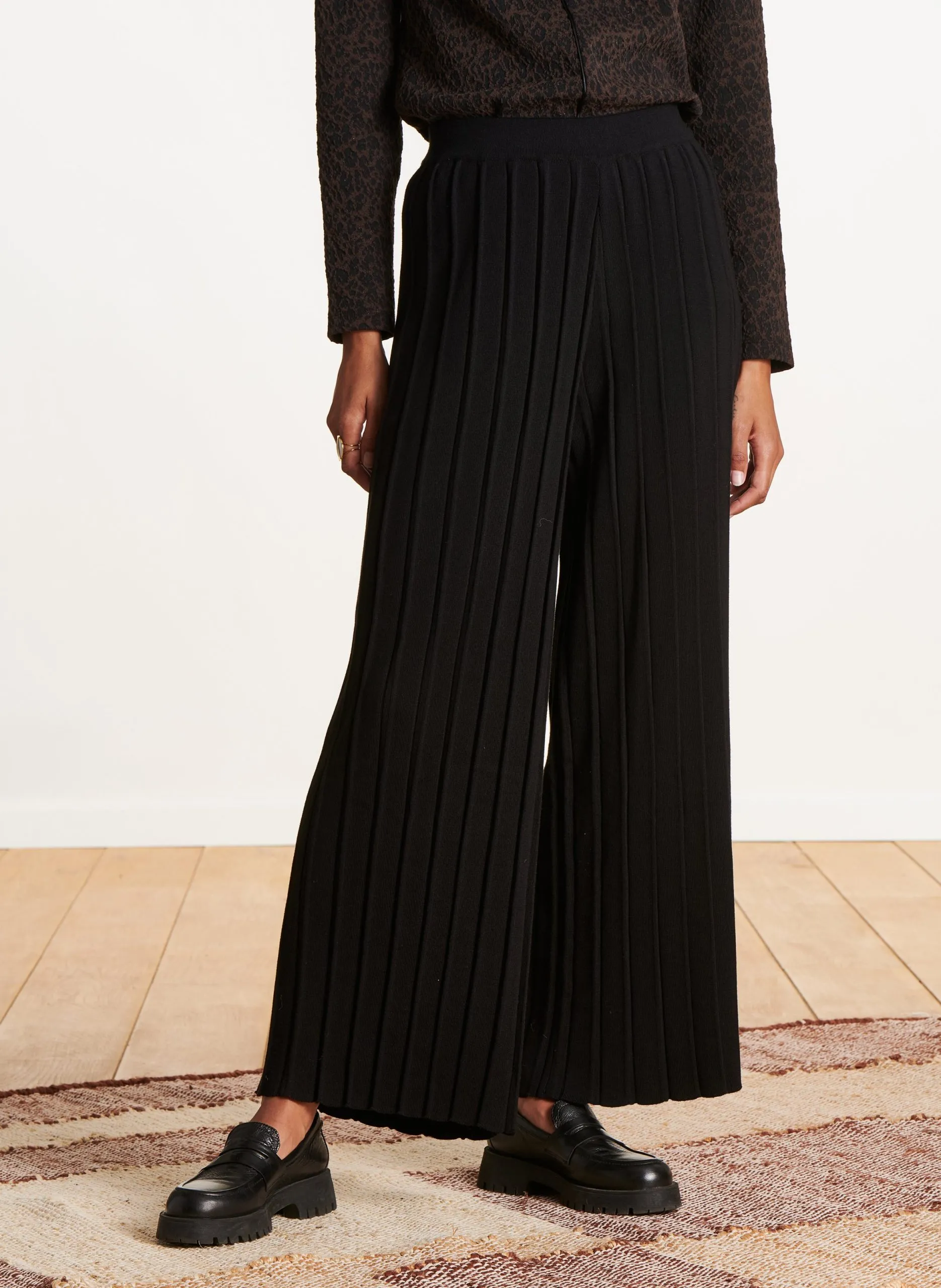 Pantalon cropped en maille plissé Noir