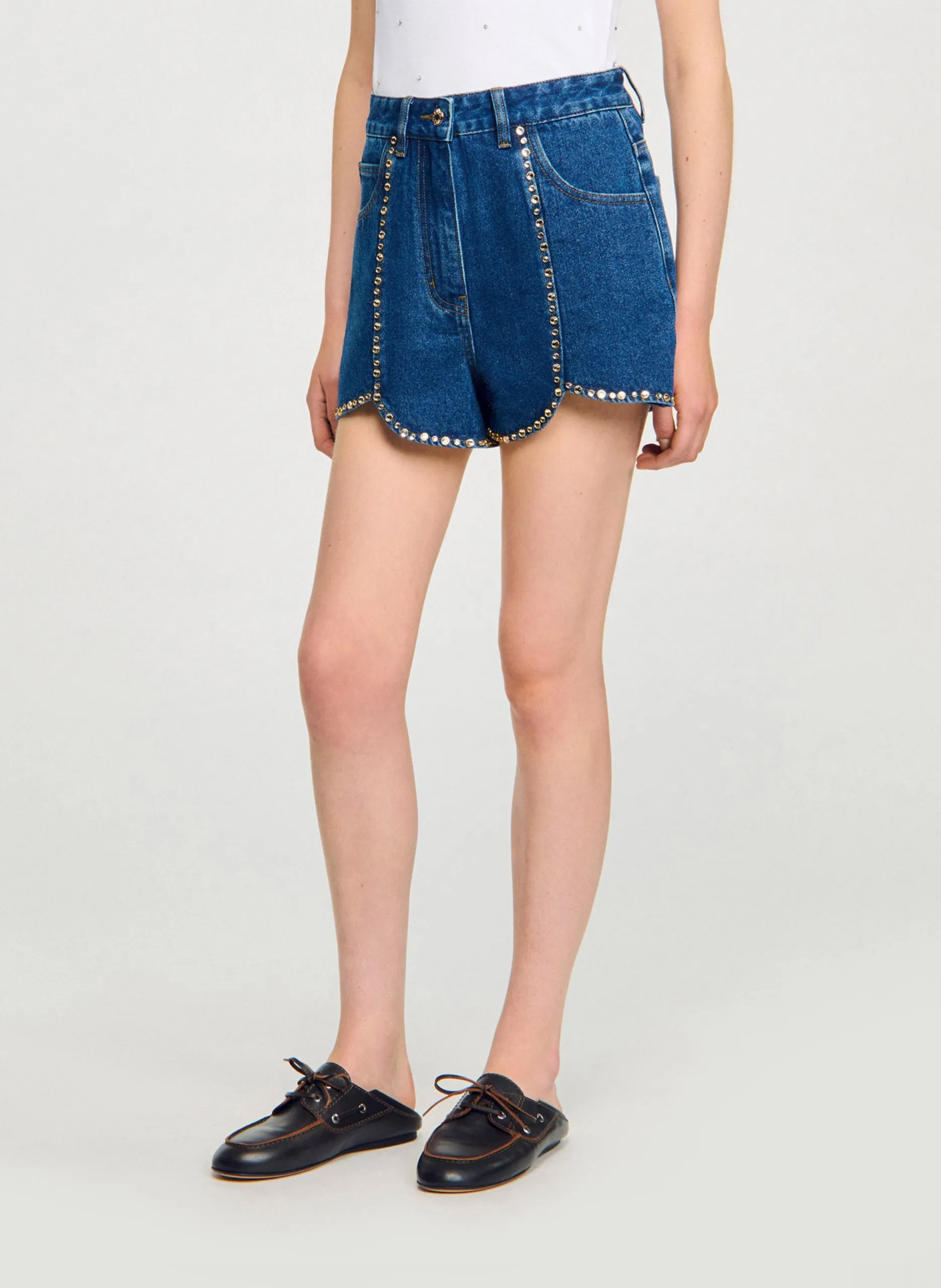 Short en denim strassé Bleu