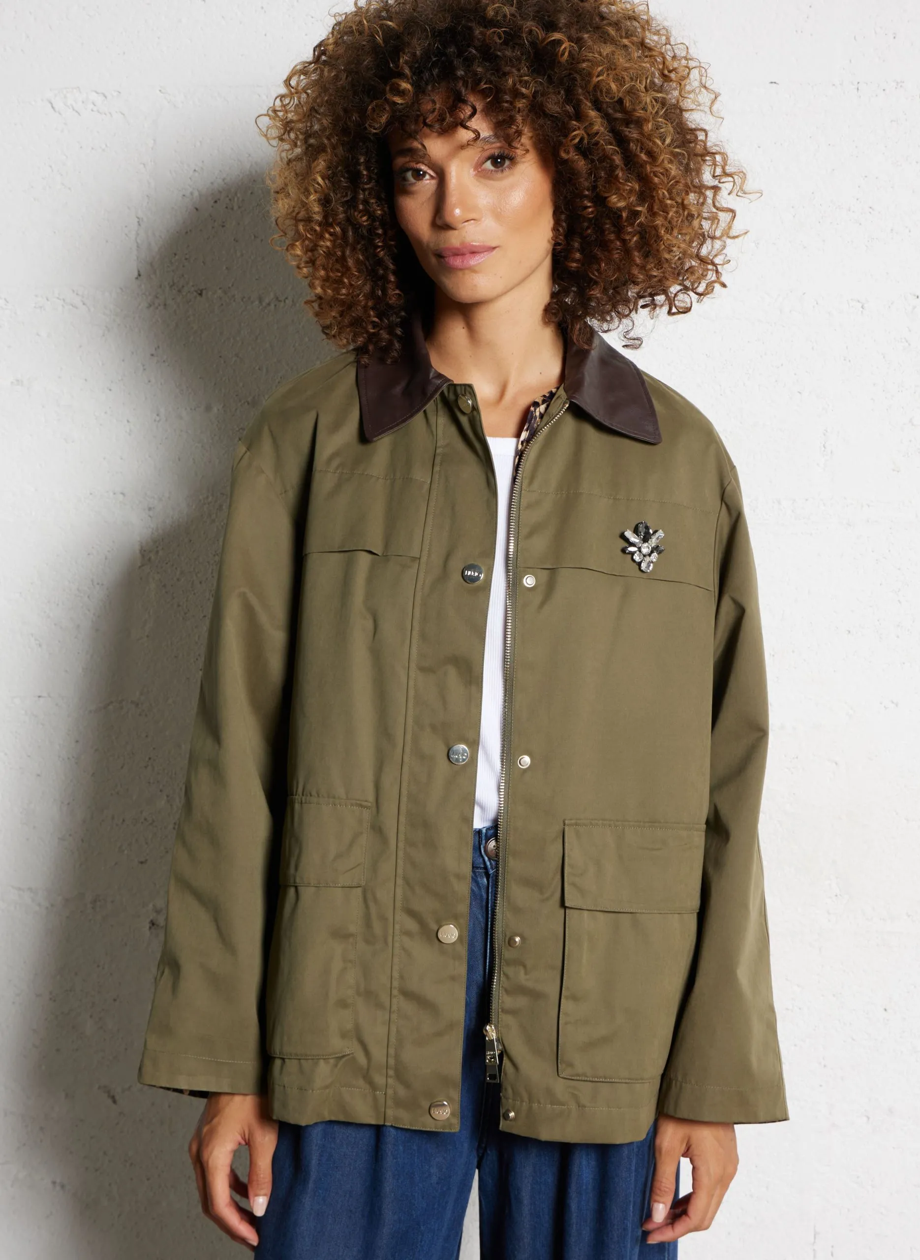 Manteau droit boutonné à col ciré Violet