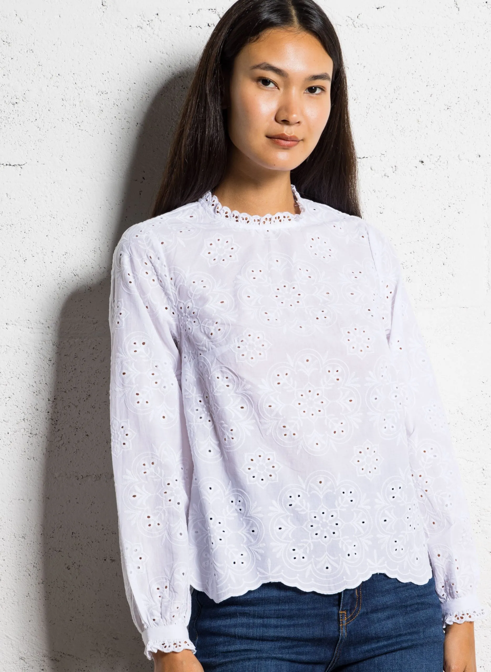 Blouse oversize col rond en coton brodé Blanc CASSILY