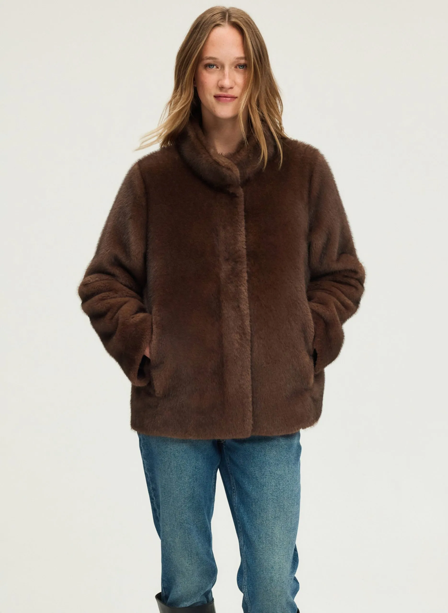 Manteau droit col montant en fourrure synthétique Marron MAIA