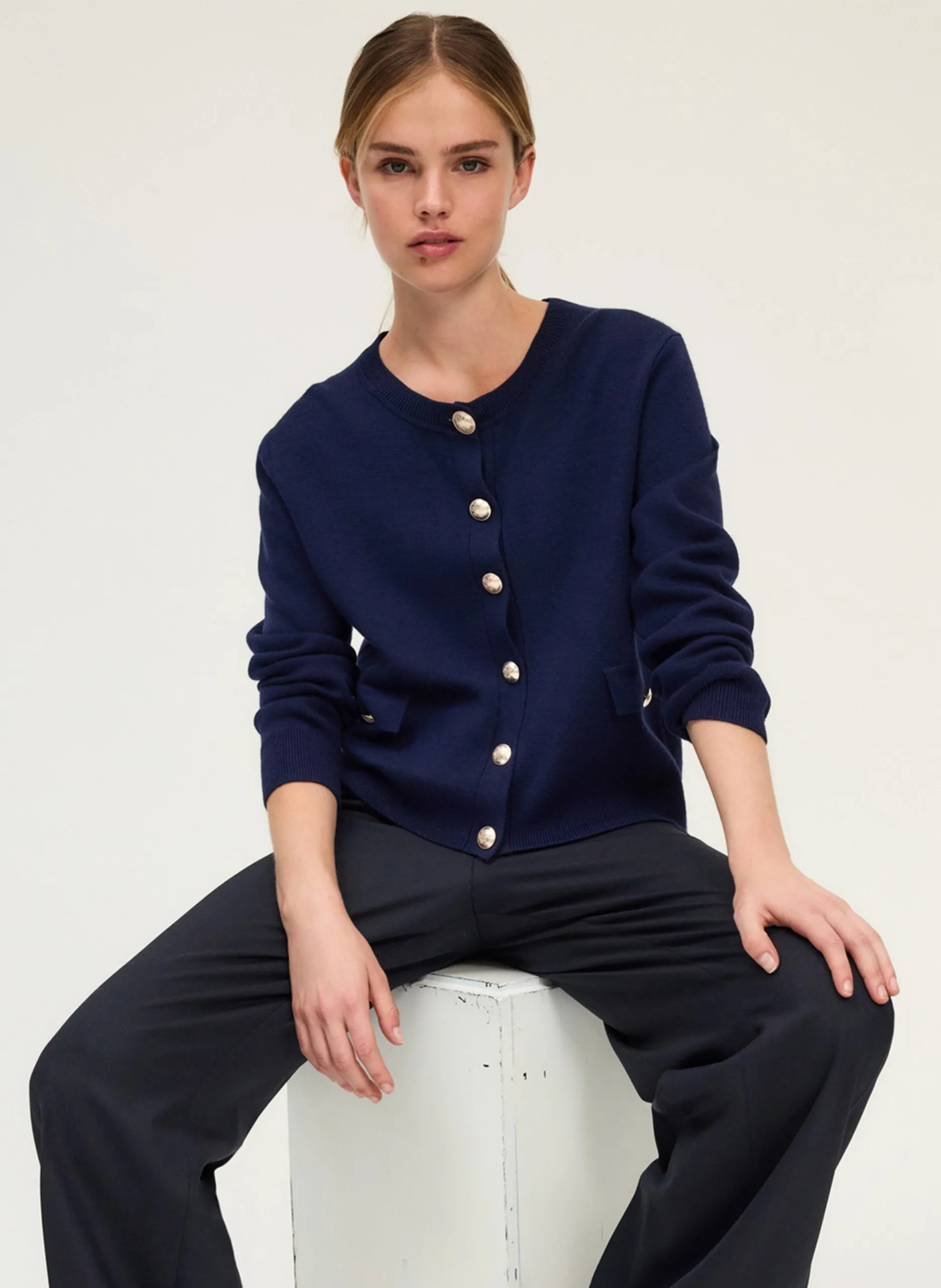 Gilet droit col rond en laine mélangée Bleu EMELINE