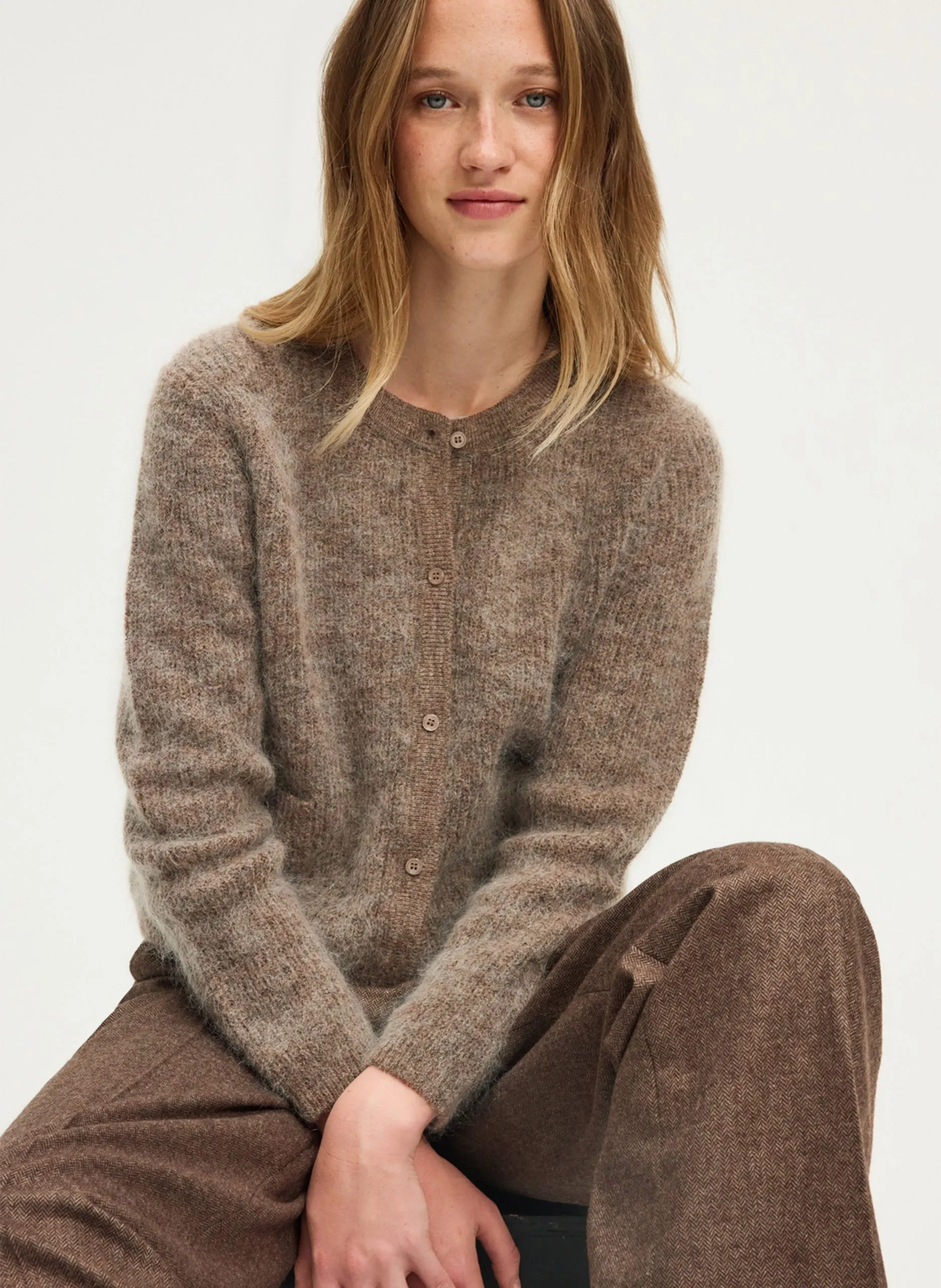 Gilet droit en maille Marron ELANA