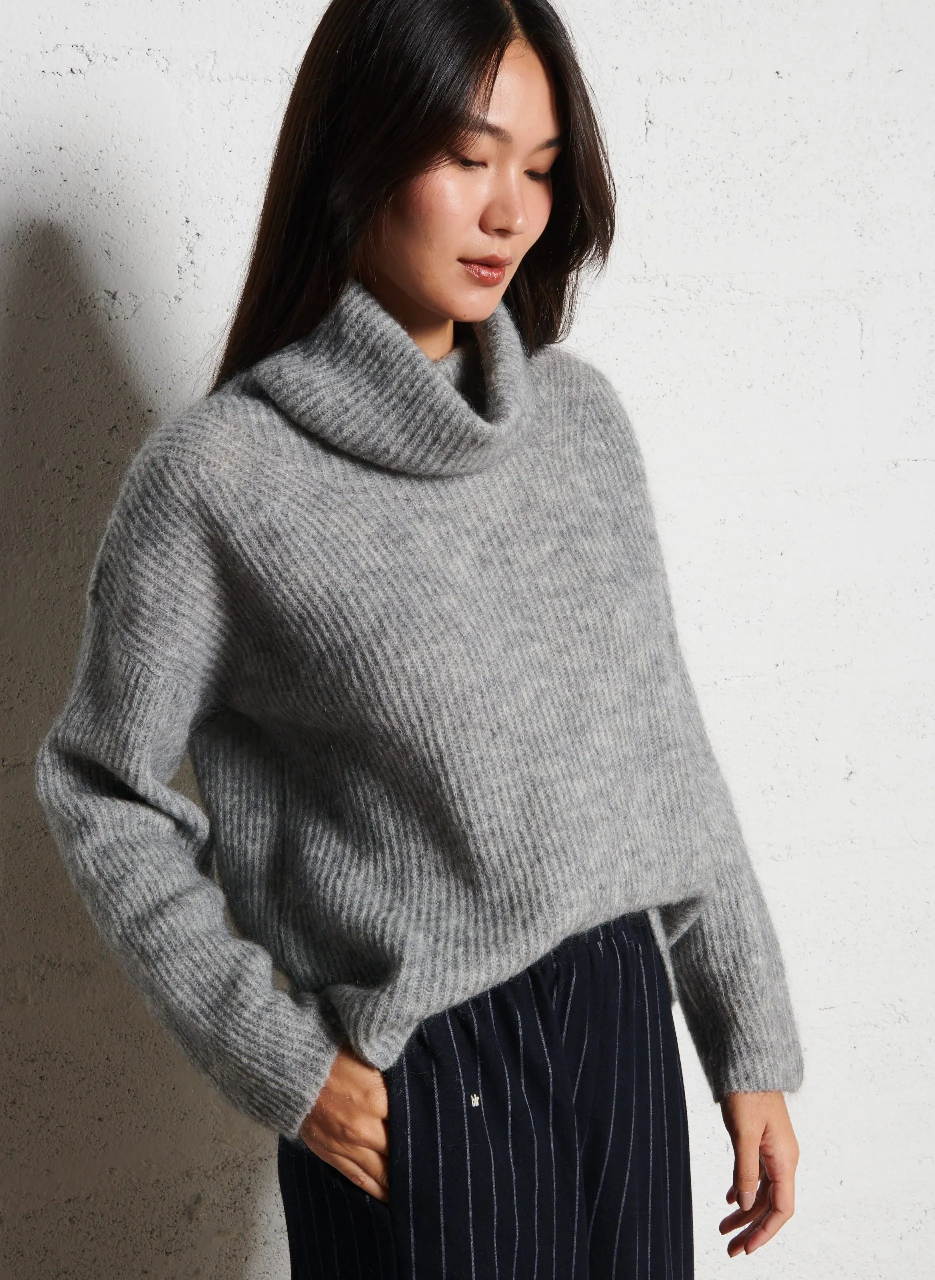 Pull col roulé en laine mélangée Prune BRON