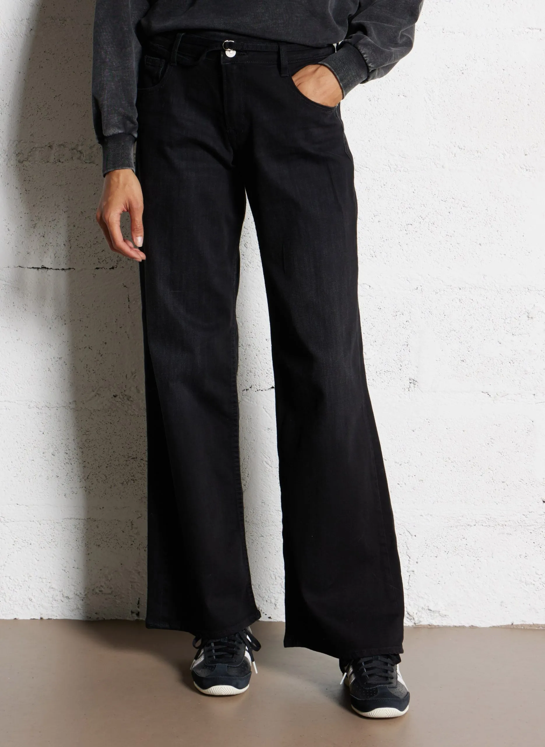 Jean évasé en coton mélangé Noir LAURYN