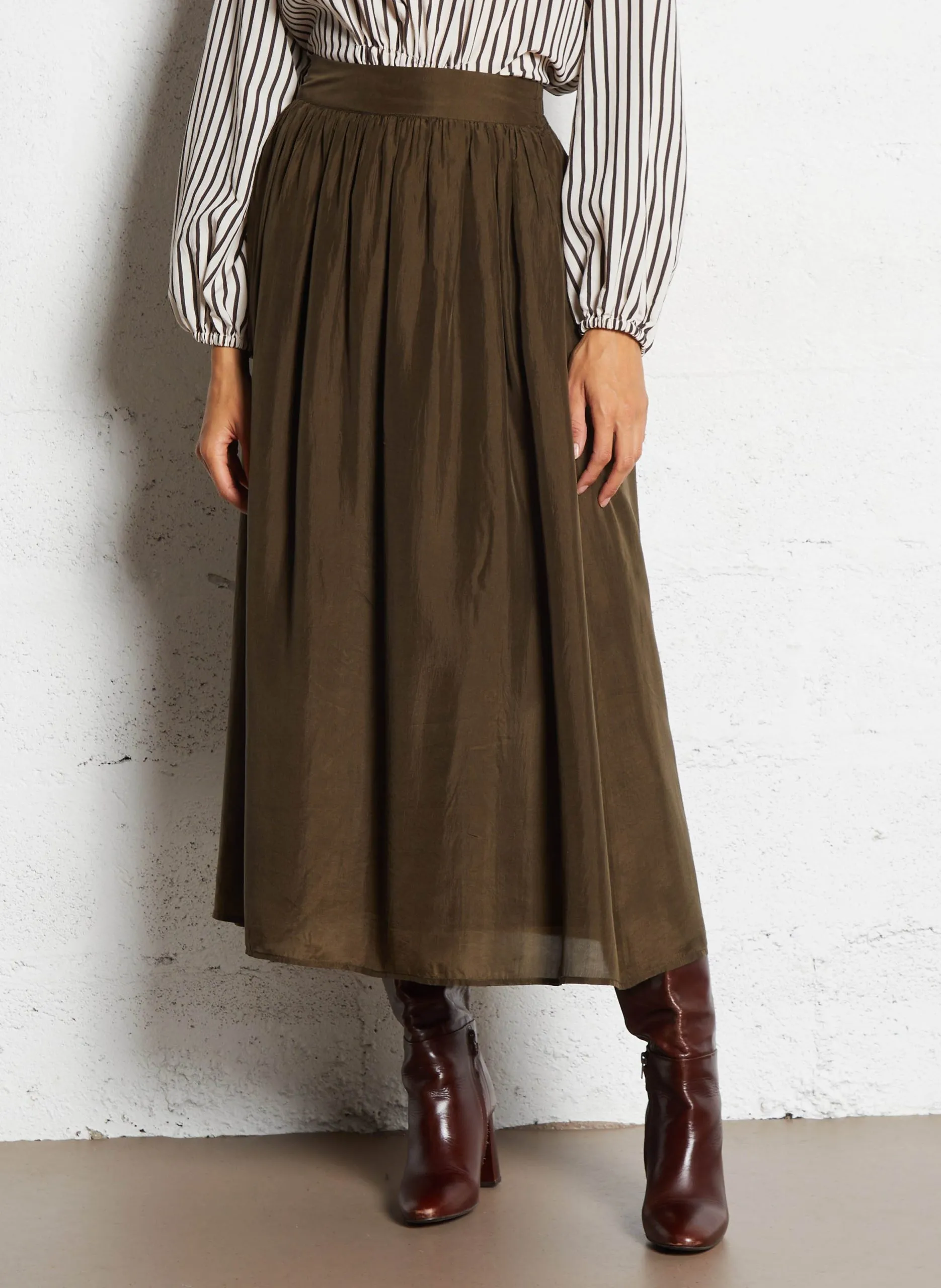 Jupe midi en soie Vert CLAUDESE